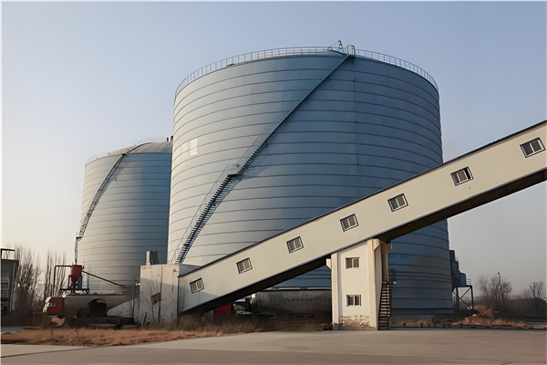 图木舒克钢板库和大型钢板库建造方式不同之处